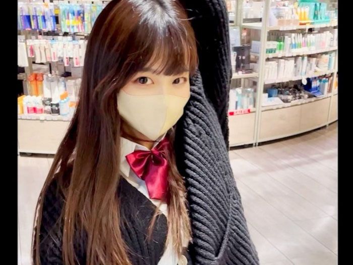 【露脸简介公开中】2025年亿能活动开始”选美受赏＆初单一表纸的18歳”完全独佔摄影。『4K完全版』期间限定公开