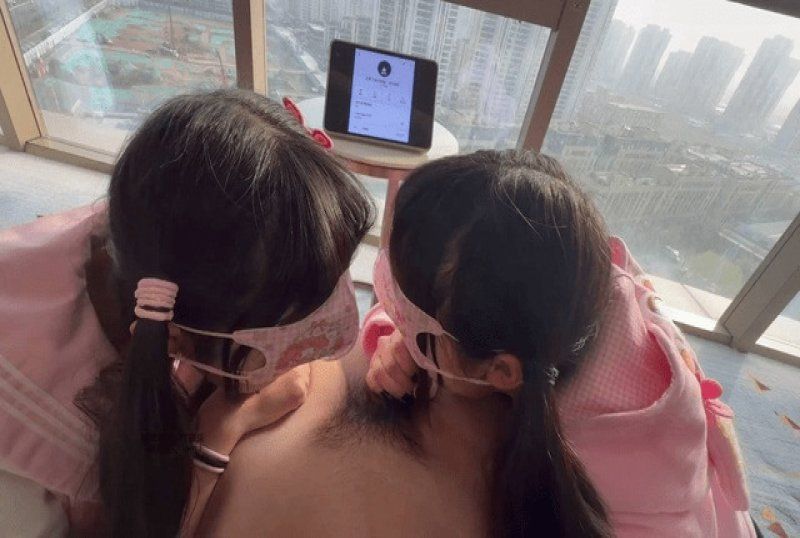 杏吧传媒 一线天馒头穴两位极品好姐妹性福时光