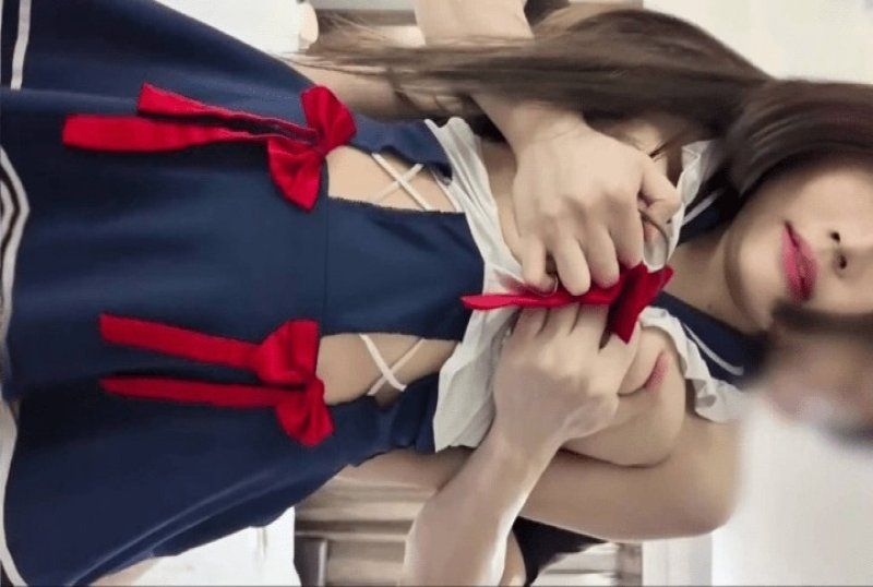 杏吧传媒 性感学生制服被男友无情内射抽插-aka布丁