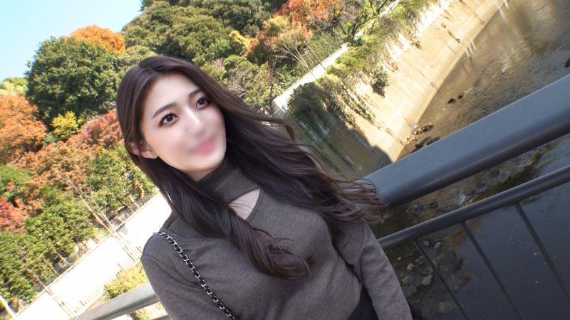 数年前までお天気お*さんとして活跃していた人妻 普通の生活に憧れて引退したが刺激が无くてストレスMAX！昔を思い出す为のドスケベ中出しSEX