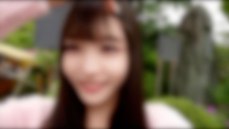 充满活力的19岁少女，令人着迷。