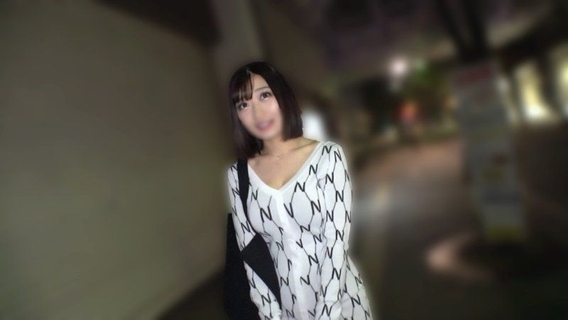 【附特典】让男友兴奋的K罩杯素人兔女郎的诱惑身体！用浓厚PLAY让胸部摇晃不停，鬼畜高潮不小心怀孕大量中出