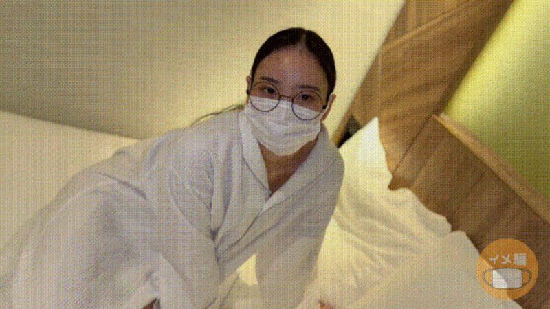 我得到了在书店工作的女大学生的屁眼 IMEDAMAFC2