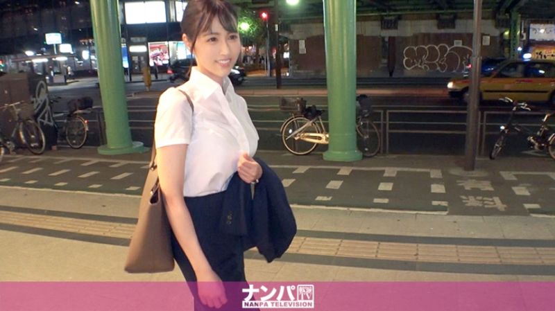 マジ軟派、初撮。 1524 彼氏の浮気が発覚して傷心中の美人OLをお酒で釣ってホテルに連れ込み成功！慰める為と体に触れると抵抗していた力が徐々に抜け&hellip;巨乳を揺らしながら背をのけ反らせて大絶頂！