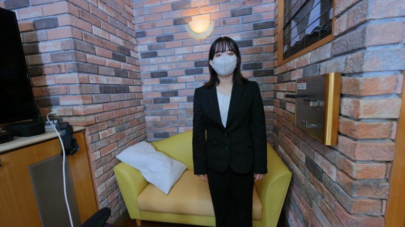 CP0440  职场からラブホへ直行！真面目そうに见えるのにドスケベ女子の膣でもクリでもイキまくり中出しデビュー作♥クスコでザーメンまみれの膣内観察