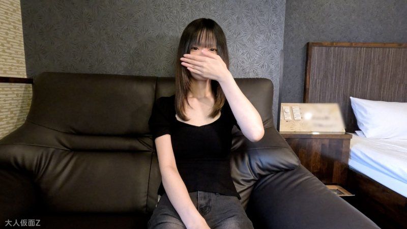 【素人初撮り・本编顔出し】かのん(18) 165cm42kgのスレンダーDカップで超かわいい。中出し前后の膣をクスコで开いて観察したり、小説を朗読させながらバイブ责めしたり、中年アナルを舐めさせたりし